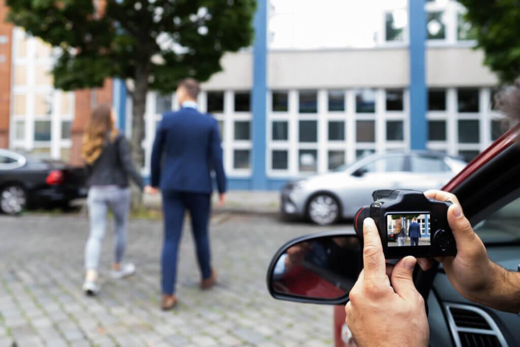 Glasgow private detective observing cheating partner investigation files