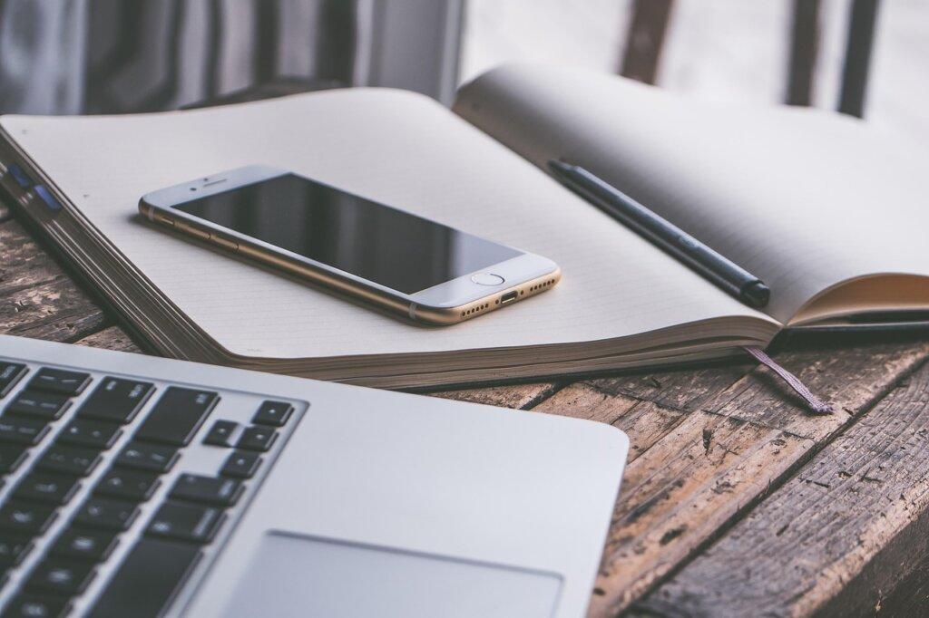 Discover who benefits from our expert people search service—families, solicitors, landlords, and businesses across the UK and abroad.
