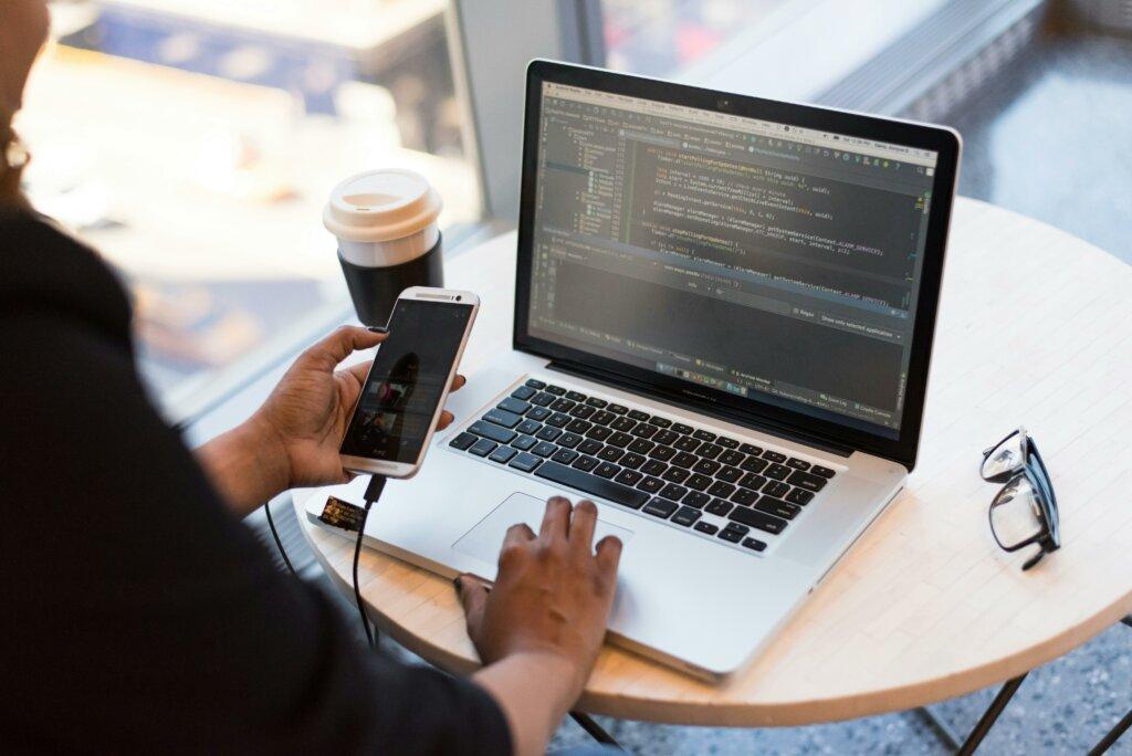 Private investigator in Nottingham providing discreet private investigations with licensed private detectives in Nottingham for individuals and businesses.